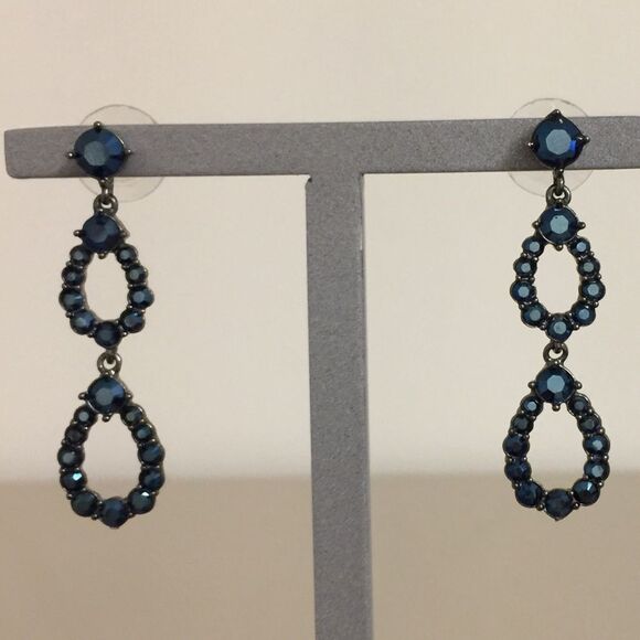 Cache earrings - Picture 2 of 6